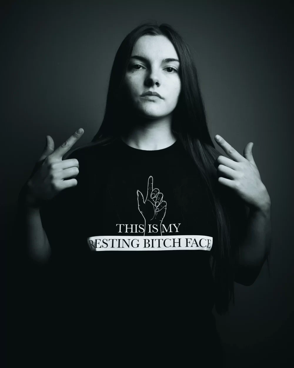 Triko – RESTING BITCH FACE černé